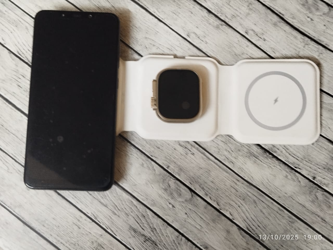 Bizonik Smart Wireless 3in1 charger